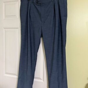 Mens Roundtree and Yorke dress slacks.